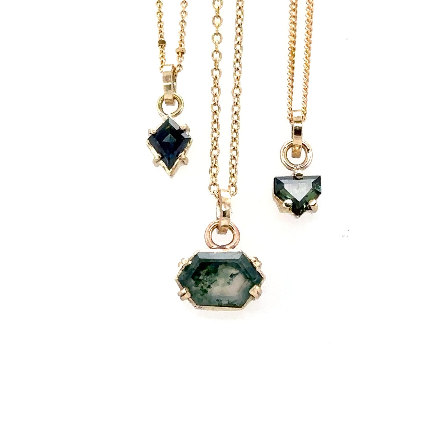 Kite Sapphire & Gold Pendant