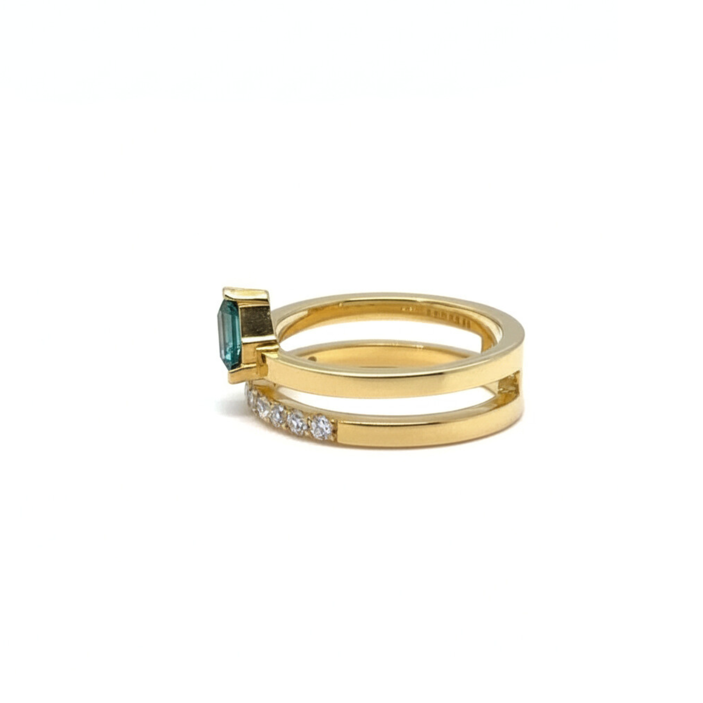 The Apex RIng