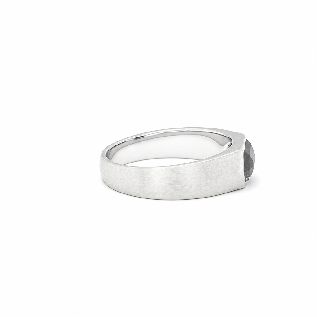 The Dusk Ring