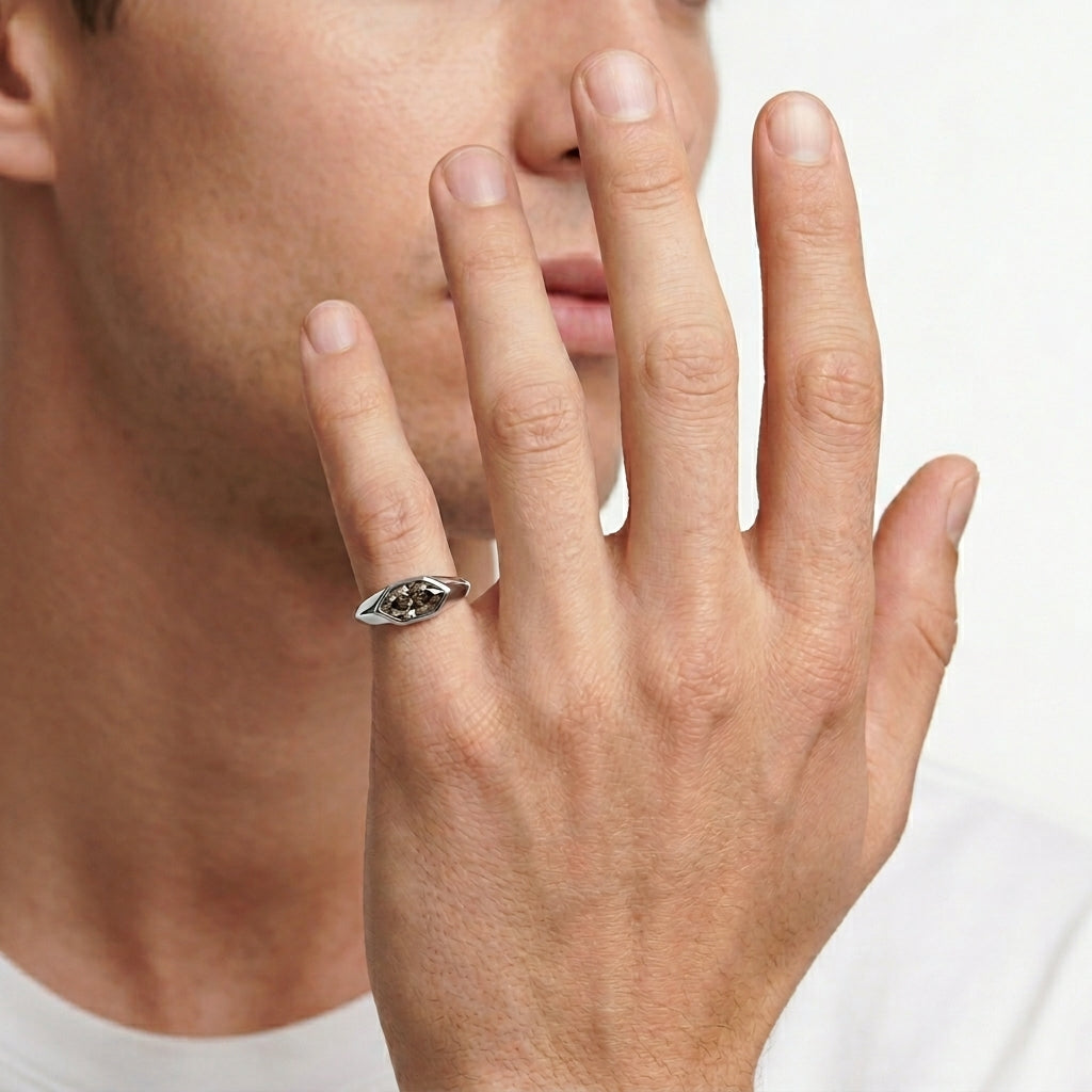 The Equinox Ring
